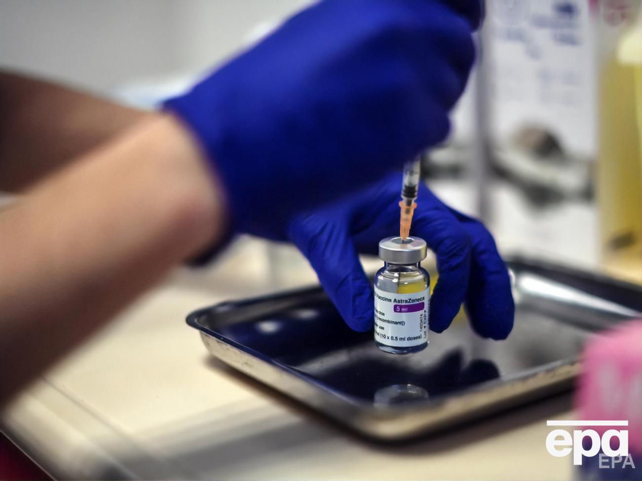 В ЮАР остановили вакцинацию вакциной производства AstraZeneca