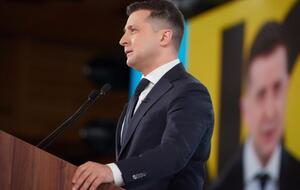 Зеленський сказав, що в лютому Україна отримає 1 млн доз вакцин проти коронавірусу