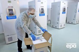 Вакцина Pfizer требует специальных условий хранения и транспортировки