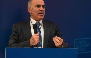 Каспаров: При гипотетическом Навальном и вообще при любых изменениях в России крымский вопрос вернется в повестку