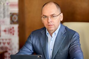 Степанов: На ринку вакцин проти COVID-19 виробник вибирає, кому продати
