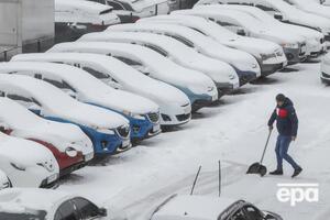Больше всего снега выпало в Волынской, Львовской, Ровенской, Житомирской, Винницкой и Киевской областях (на фото Киев 8 февраля)