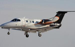 Самолет летел из Венеции