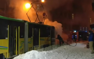 Пожежа у трамваї спалахнула через загоряння високовольтного щита в кабіні водія