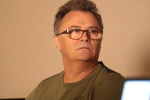 Фальоса протягом дев'яти років продюсував співачку і цивільну дружину Ані Лорак