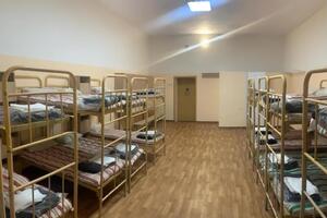 В українських СІЗО потрібно відремонтувати понад 2,5 тис. камер (на фото – одна з відремонтованих камер у Київському СІЗО завдяки платній послузі)