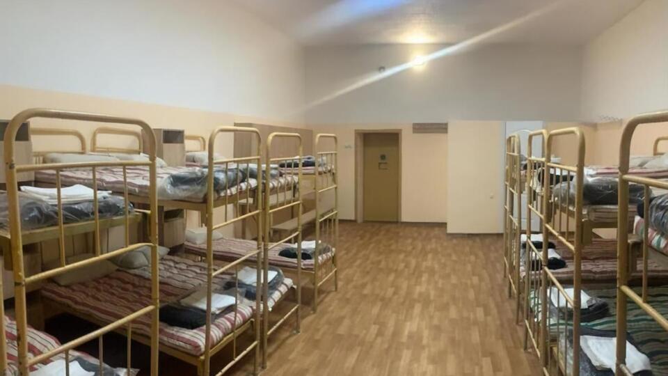 В українських СІЗО потрібно відремонтувати понад 2,5 тис. камер (на фото – одна з відремонтованих камер у Київському СІЗО завдяки платній послузі)