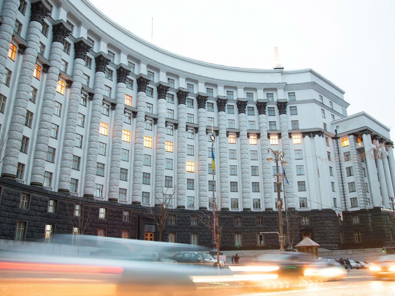 54,3% українців не проти оновлення складу Кабміну