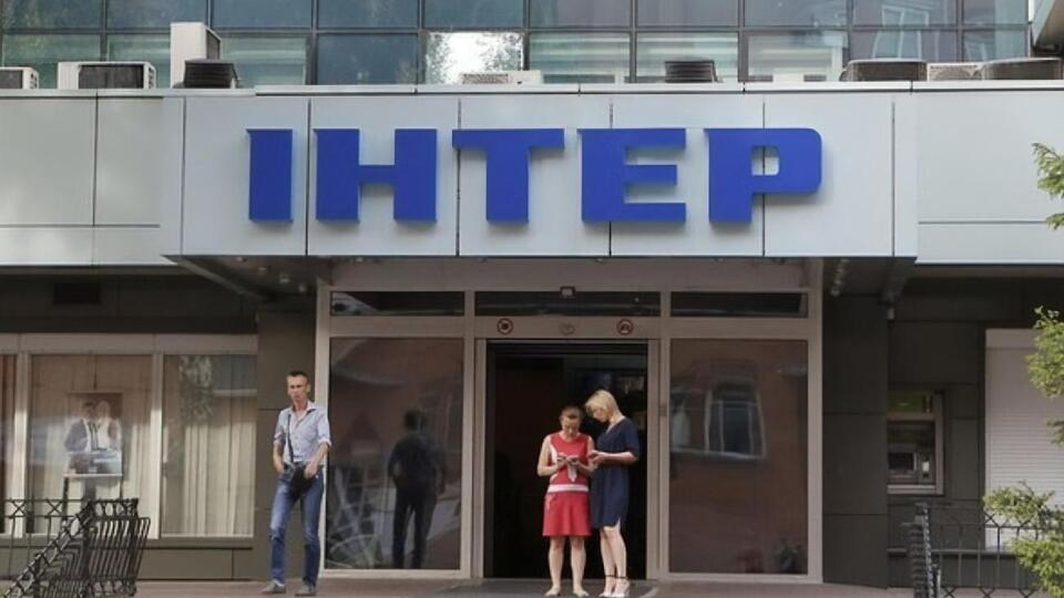 Малюська зазначив, що влада не може вводити санкції проти телеканалів у разі обвинувачення власника в корупції