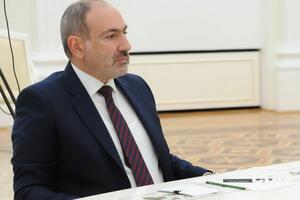 Пашинян призвал сторонников выйти 1 марта на митинг