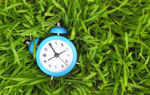 Украина ежегодно переходит на летнее время в последнее воскресенье марта