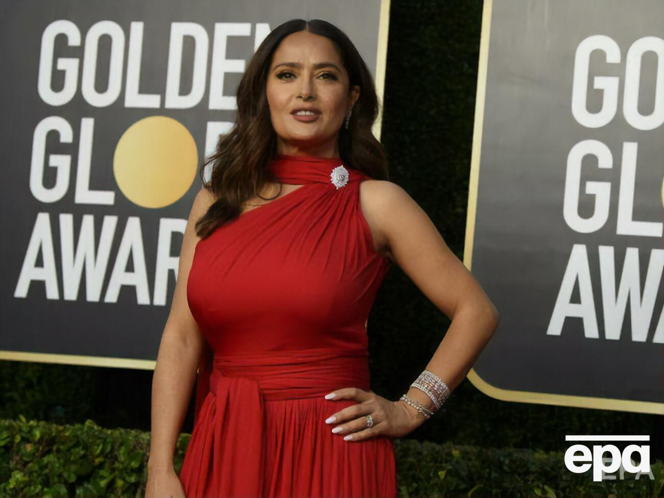 Гаєк оголошувала переможців церемонії "Золотий глобус" у номінації "Найкращий драматичний фільм"