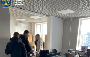 СБУ провела обшуки у спальному районі Києва