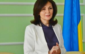 Алюшина: Люди об этом не говорят, они этого стесняются. Они просто уходят с государственной службы