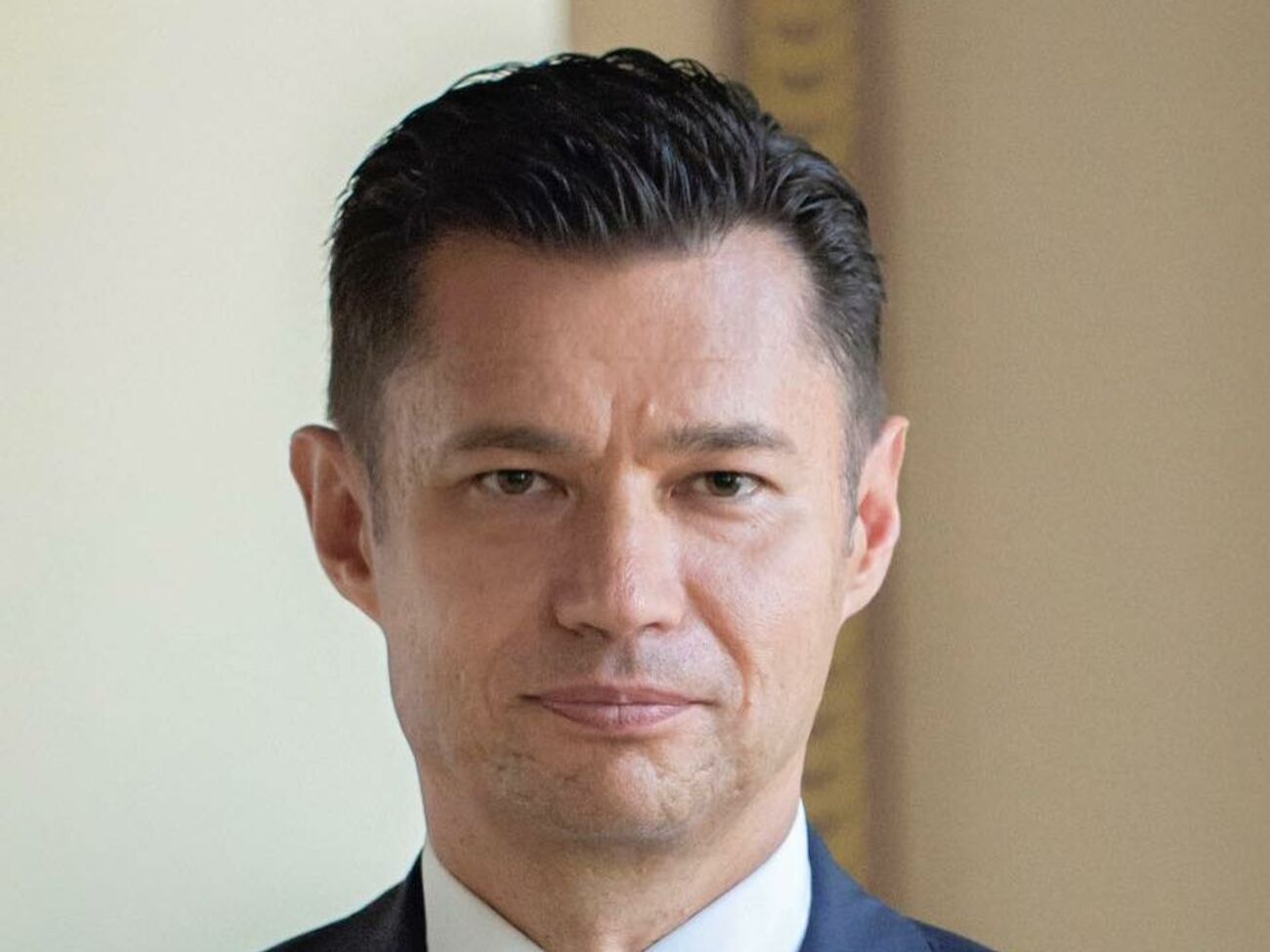 Зленко умел руководить министерством, как оркестром, в котором много солистов. Он не тянул одеяло на себя