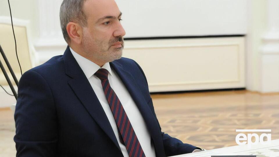 Протистояння Пашиняна і військових загострило політичну кризу у Вірменії