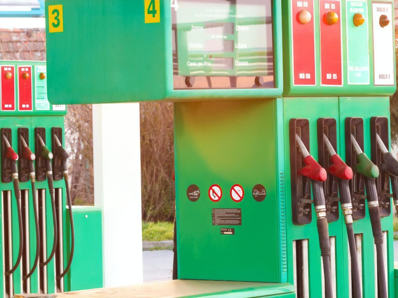 Бензин подорожал в Украине на прошлой неделе в среднем на 10 копеек