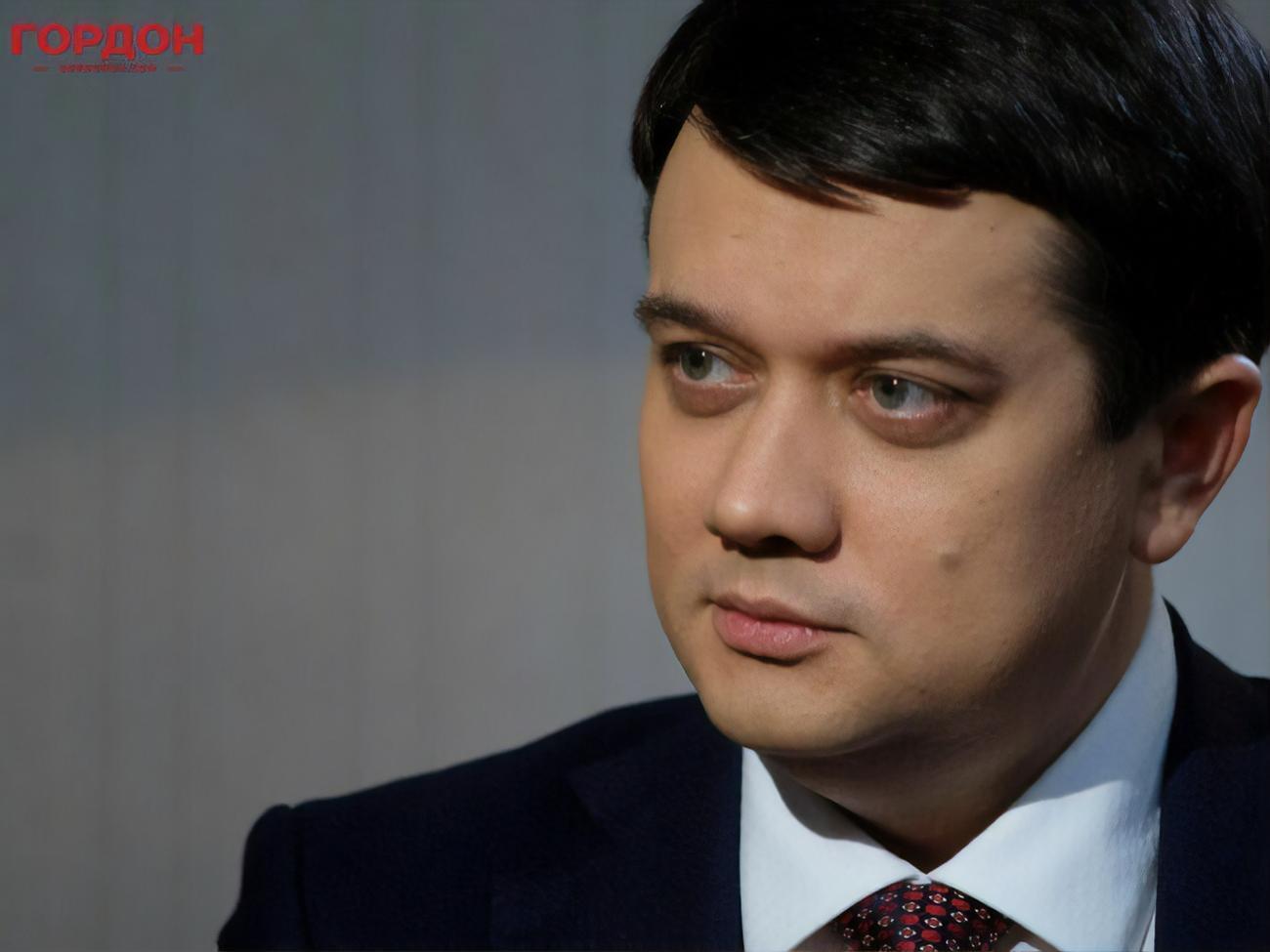 Разумков:&nbsp;Если ты начинаешь принципы менять под то, как дуют политические ветра, ты становишься флюгером