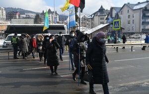 Предприниматели Прикарпатья провели "предупредительную" акцию, требуя закрыть работу курорта Буковель