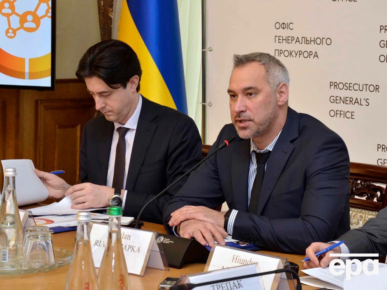 Рябошапка повідомив про наявність "великої справи" щодо виведення коштів із "ПриватБанку"