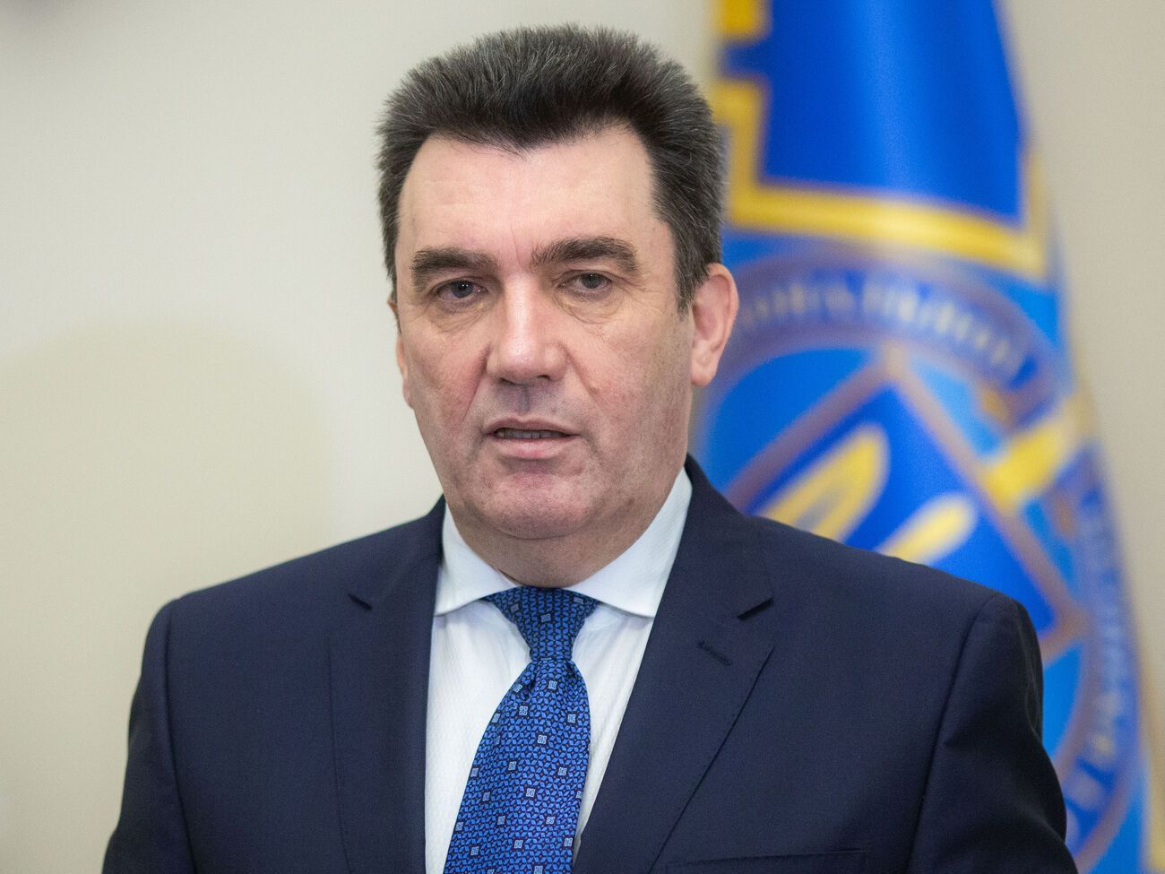 Україна знову продовжила введені раніше санкції, повідомив Данілов