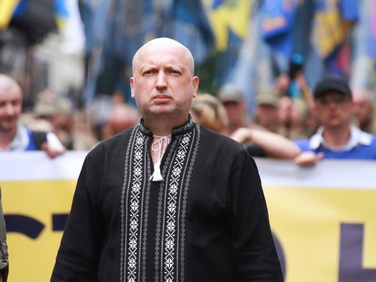 По словам Турчинова, технологию привлечения к боевым действиям ЧВК Россия отработала на Донбассе