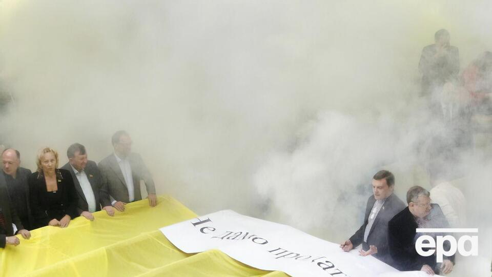 Голосование в украинском парламенте 27 апреля 2010 года стало предметом расследования СБУ