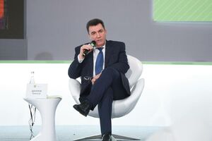 Данилов: Все, чьи подписи стоят под этими документами, должны нести ответственность
