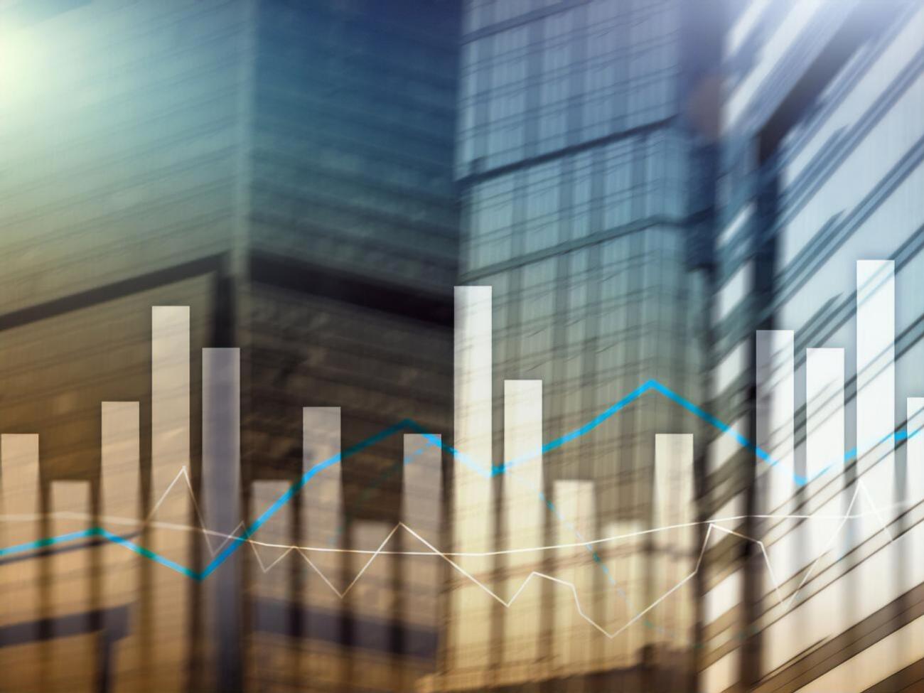 У S&P зазначили, що епідемічна ситуація, як і раніше, "становить серйозний ризик"