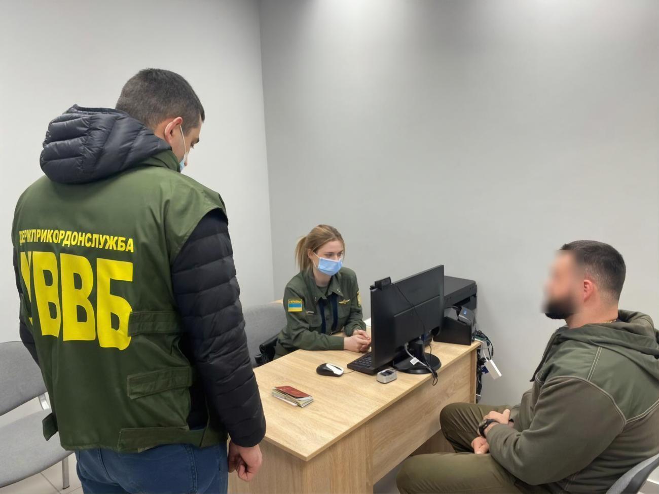 Россиянин не сможет попасть в Украину в течение трех лет
