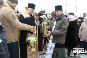 13 березня у фундамент храму заклали капсулу