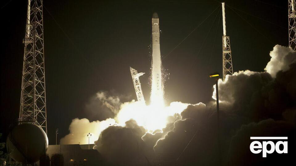 Спутники выведут на орбиту с помощью ракеты Falcon 9