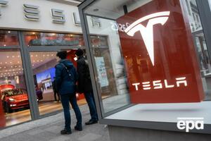 Маску принадлежит около 21% акций Tesla