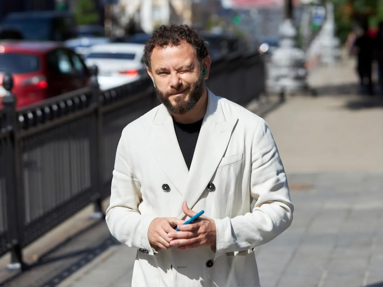 14 марта Дубинского сняли с должности главы партийной ячейки в Киевской области