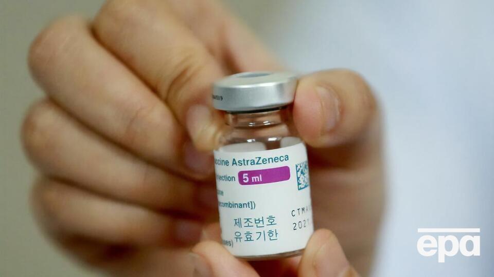 Девять стран Европы приостановили вакцинацию препаратом AstraZeneca