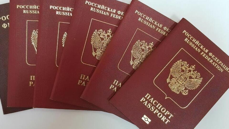 Задержанному сообщили о подозрении по статьям о незаконной переправке людей через госграницу Украины и подделке документов