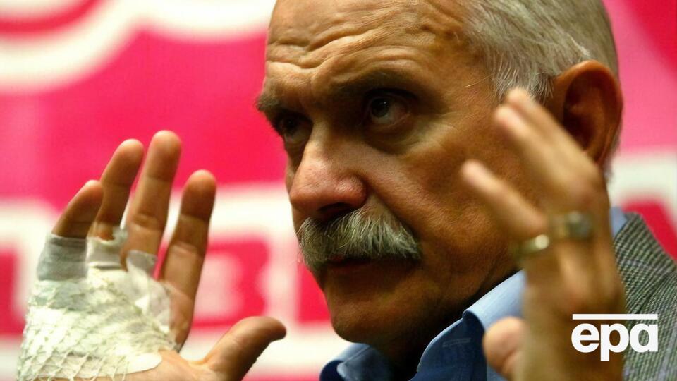 Михалков: Ки-но-кри-тик – он должен оценивать кино. Мне как-то неловко считать себя режиссером, если режиссер Навальный. Он к кино не имеет отношения