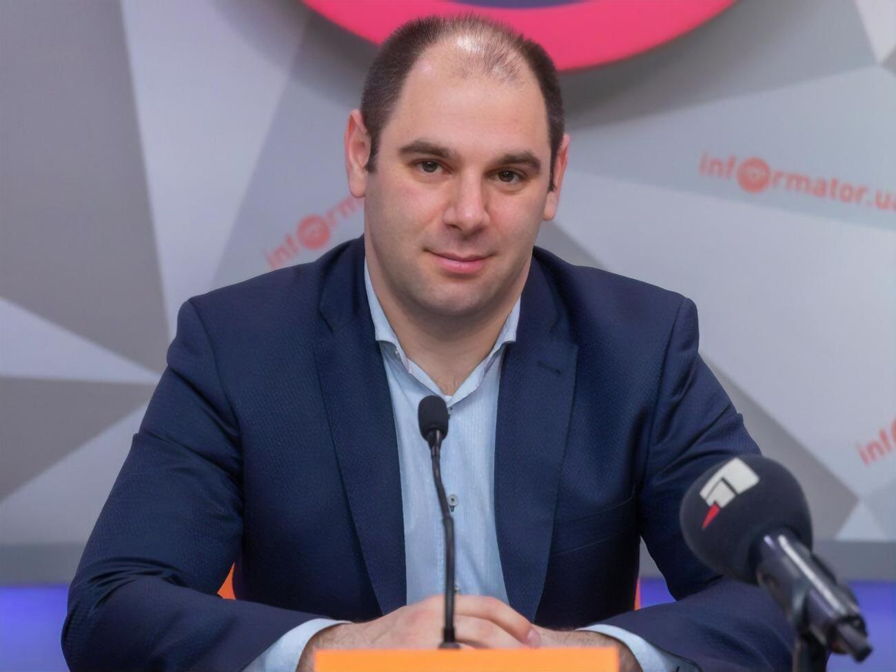 Дмитрий Кисилевский:&nbsp;Главным фактором этих торговых ограничений станет уровень выбросов СО₂, который будет генерироваться при производстве товаров, поставляемых в ЕС