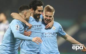 Зінченко (праворуч на фото) сказав, що у складі "Манчестер Сіті" грають найкращі гравці у світі