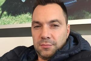 Арестович стал известен с 2014 года, когда начал позиционировать себя как "военного эксперта" и комментировать ситуацию на Донбассе