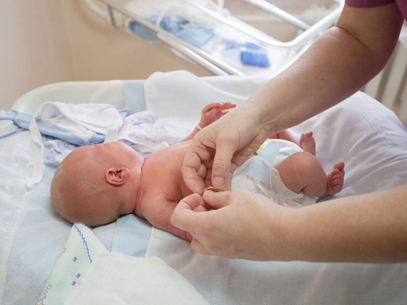 Мать девочки, у которой обнаружили антитела к&nbsp;COVID-19,&nbsp;получила прививку за три недели до родов