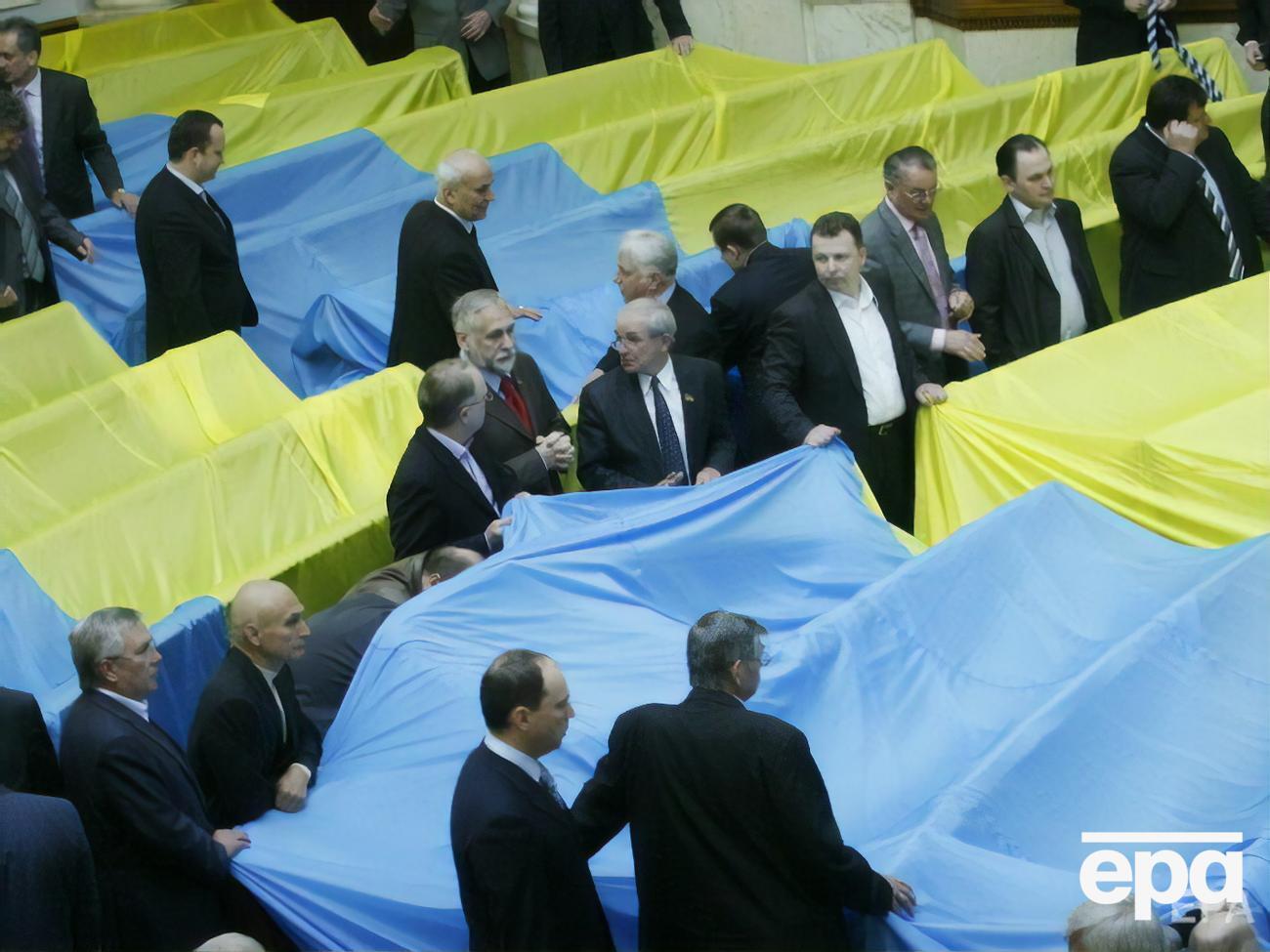 Обыски в Раде и других госучреждениях связаны с подготовкой, подписанием и ратификацией Харьковских соглашений