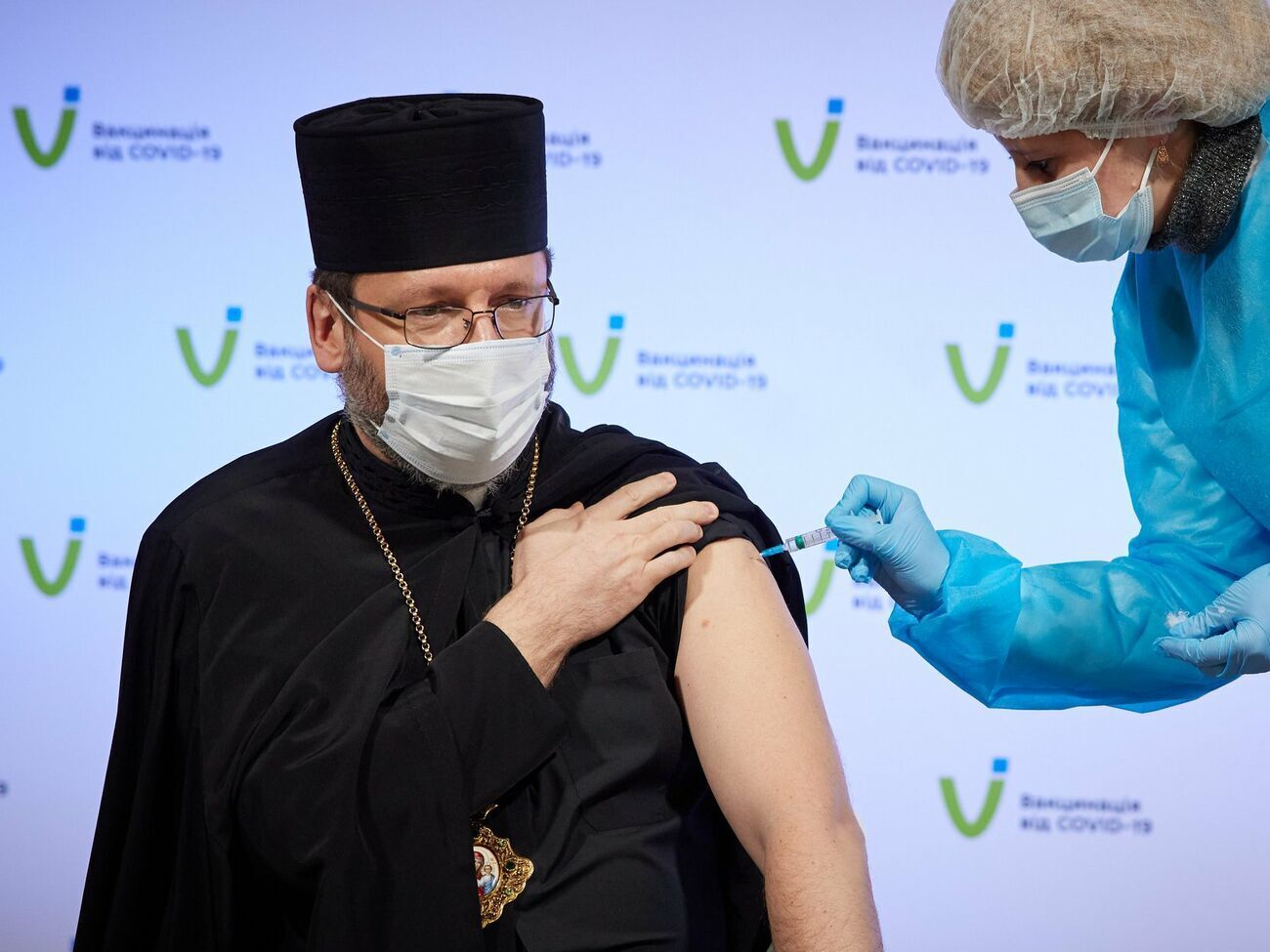Святослав: Довіру до медиків слід поставити на перше місце