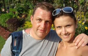 10 марта Есипенко перестал отвечать на звонки жены Екатерины