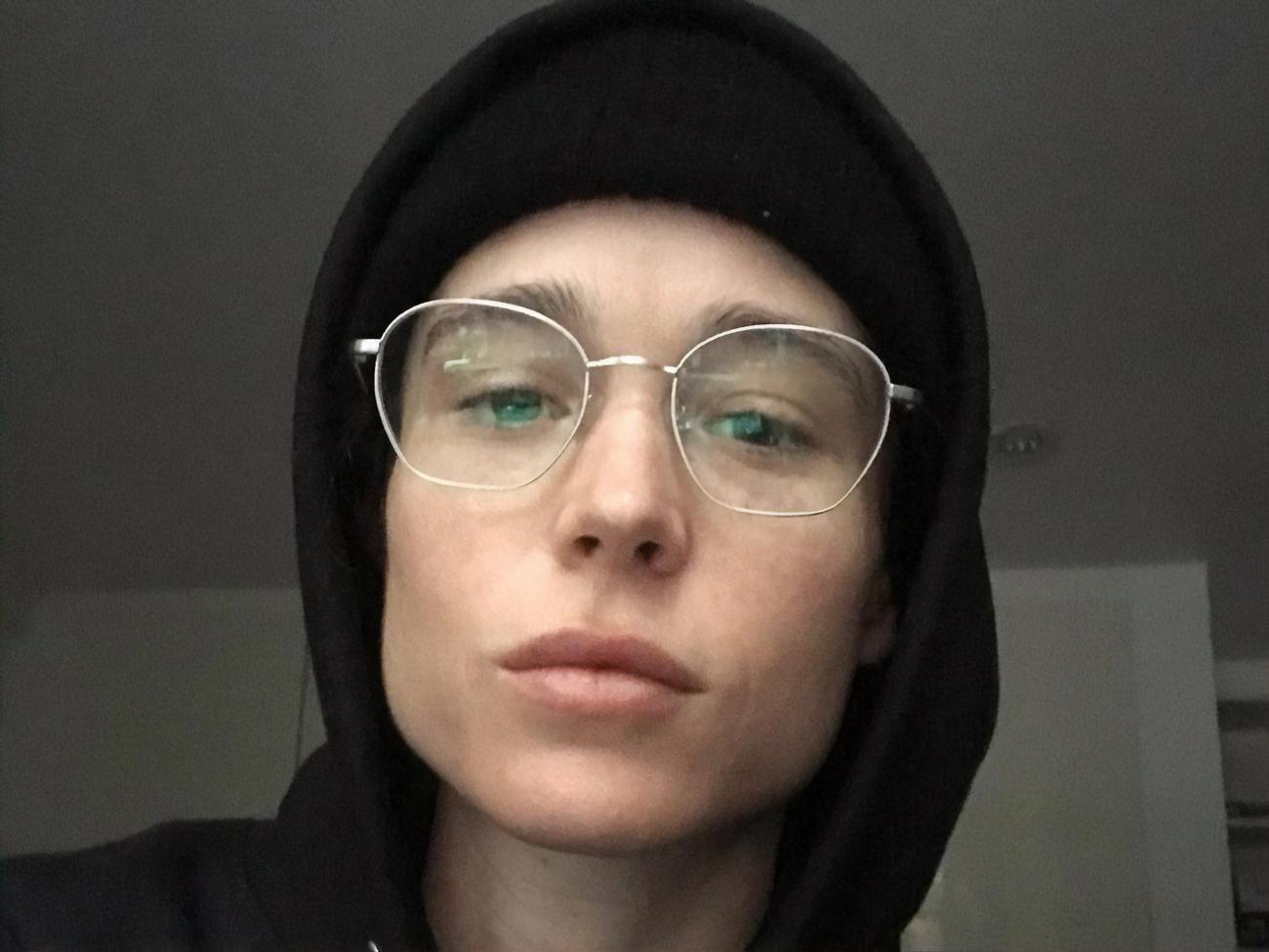 Пейдж заявив, що під час пандемії коронавірусу зміг прийняти те, що є трансгендером