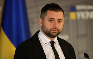 Арахамія: Торгуються. А ми нічого не будемо давати