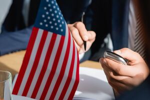 США запровадять санкції проти країн, які намагалися вплинути на результати президентських виборів