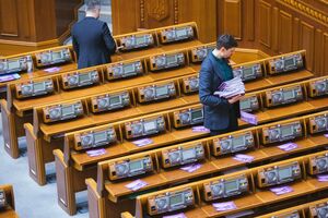 Сенсорные кнопки для голосования в Верховной Раде начали использовать 2 марта