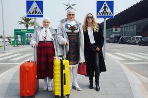 Передача "Орел і решка" за участю Вєрки Сердючки та її мами вийде у квітні