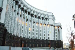 Уряд пояснив зростання цін на харчові продукти сезонним чинником